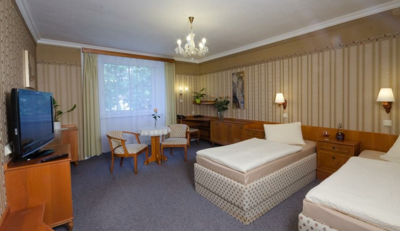 Hotel Ostrov Nymburk