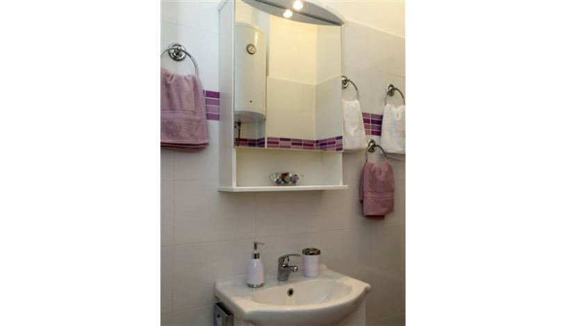 Apartment Poljana kneza Trpimira Split - Apt 21233