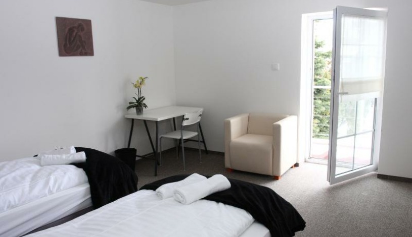 ALT Pension Praha - Einbettzimmer, Zweibettzimmer