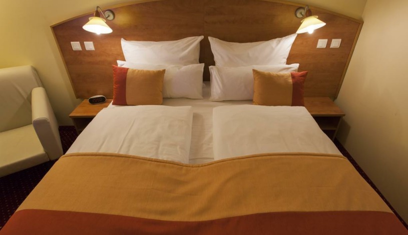 Amedia Express Praha