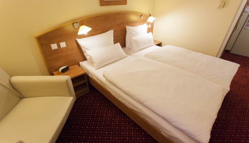 Amedia Express Praha