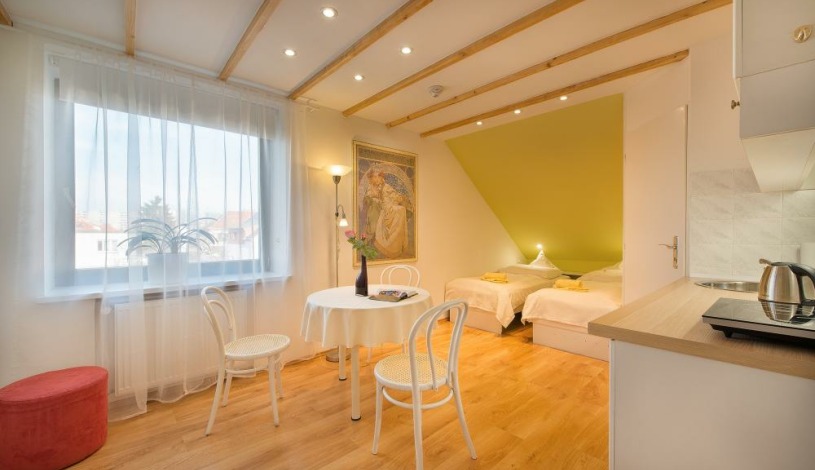 A. V. Pension Praha - 3+4 Apartmá, KK