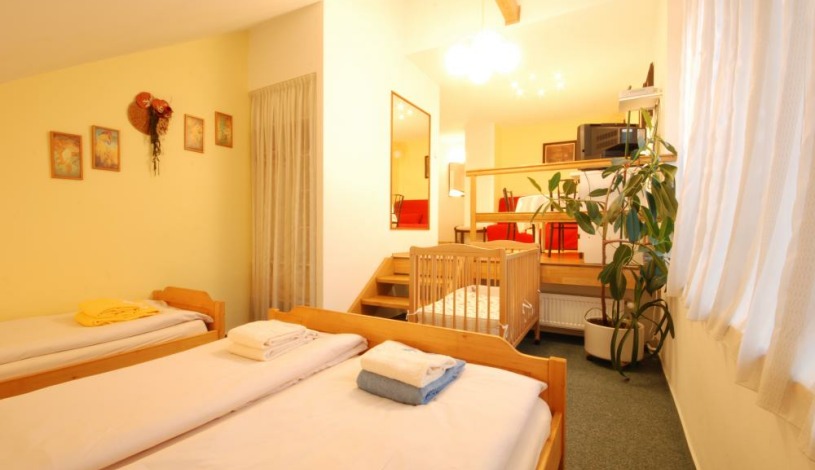 A. V. Pension Praha - Apartament (3 osoby)