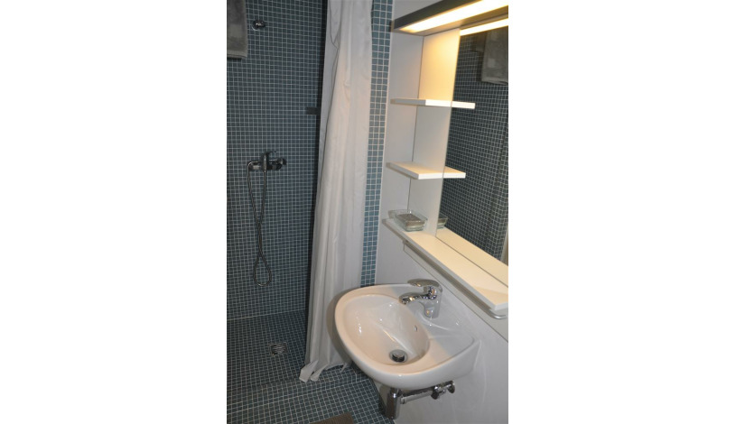 Apartment Praça Pedro Nunes Porto - Apt 38150