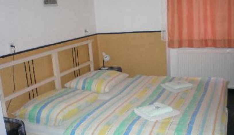 Welcome Hostel Prague Center Praha - Pokoj 2-osobowy (bez łazienki i WC)
