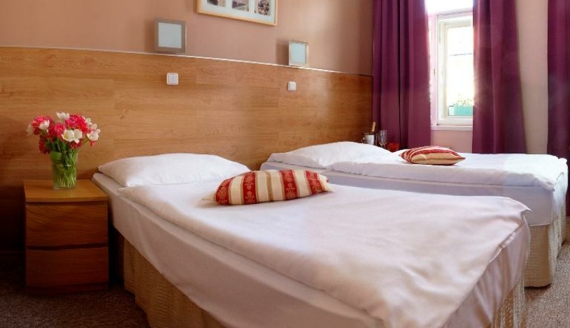 Royal Court Hotel  Praha