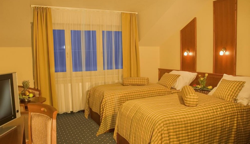 PRIMAVERA Hotel & Congress centre****  Plzeň - Apartment, Family suite junior(2+2 do 15 let), Suite