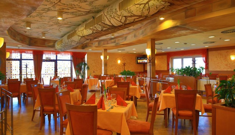 PRIMAVERA Hotel & Congress centre****  Plzeň