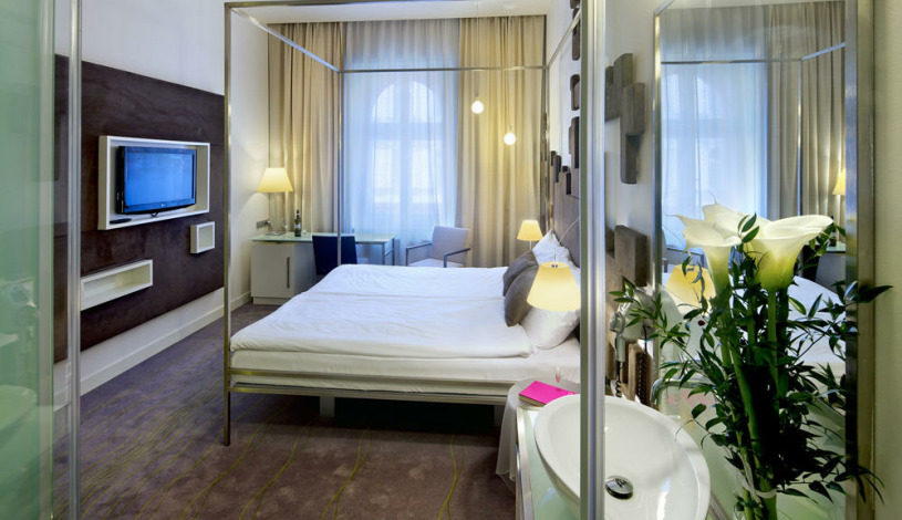 Hotel Pure White Praha