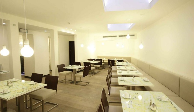 Hotel Pure White Praha