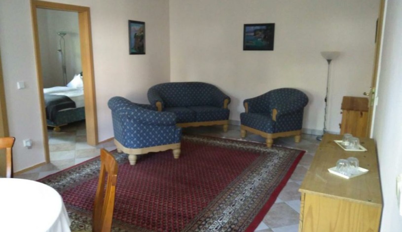 Wellness pension Rainbow ® Karlovy Vary - Apartmán Blue s bufetovou snídaní, parkoviště, Wifi