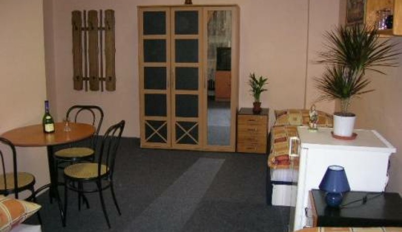 Hostel Rajská Zahrada Praha