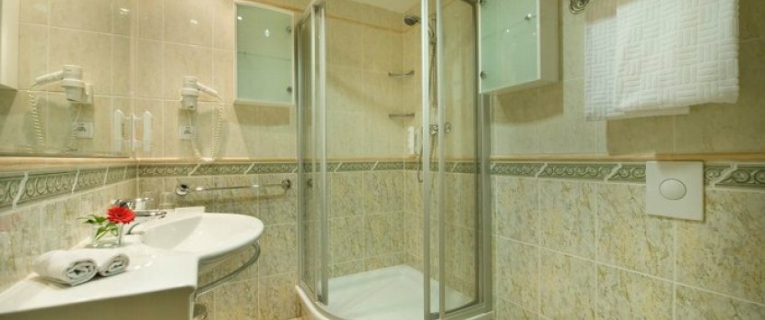 Ramada Prague City Centre Praha - Single room, Double room, Double room Business