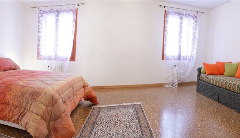 Apartment Ramo del Fontego dei Tedeschi Venezia - Apt 28120