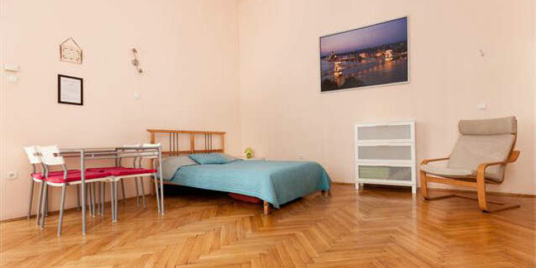 Studio Budapest Apartment Belváros with kitchen for 4 persons