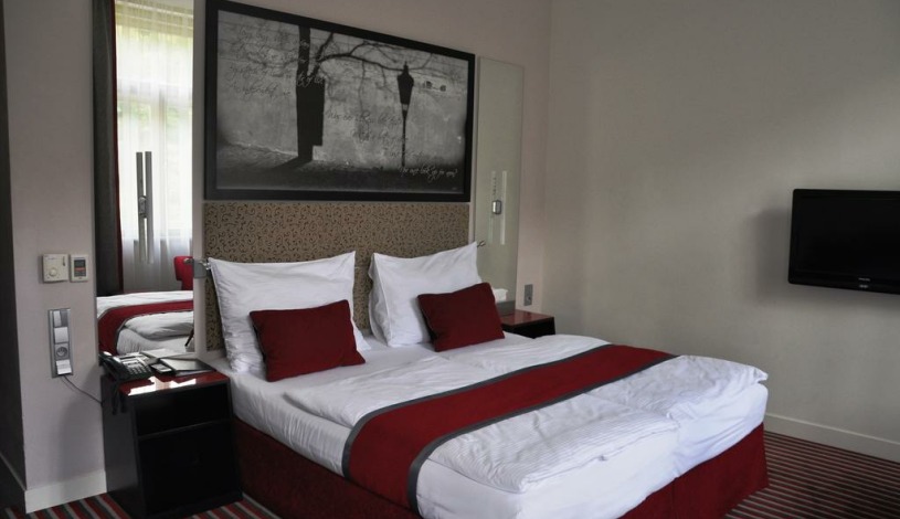 Red & Blue Design Hotel Prague Praha