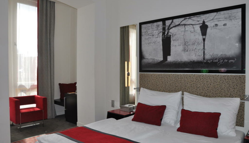 Red & Blue Design Hotel Prague Praha