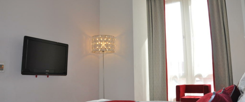 Red & Blue Design Hotel Prague Praha