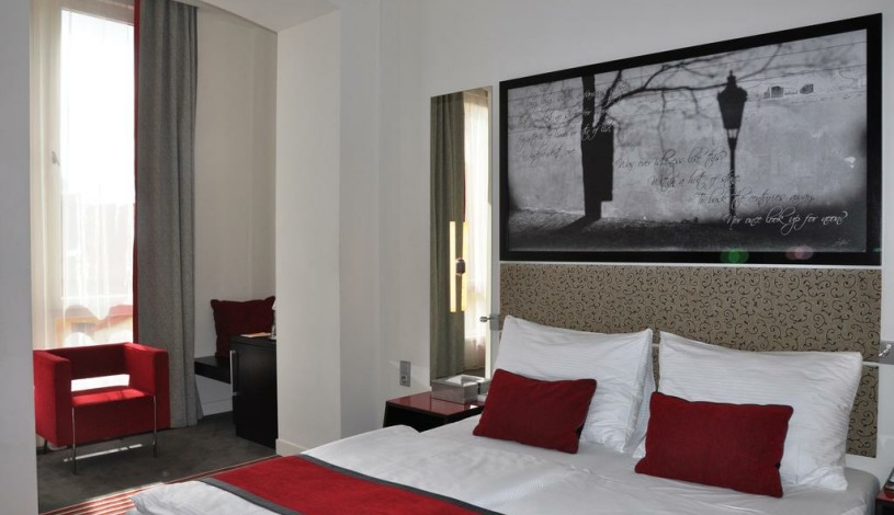 Red & Blue Design Hotel Prague Praha