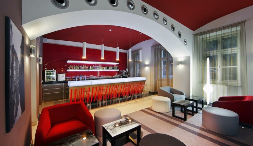 Red & Blue Design Hotel Prague Praha