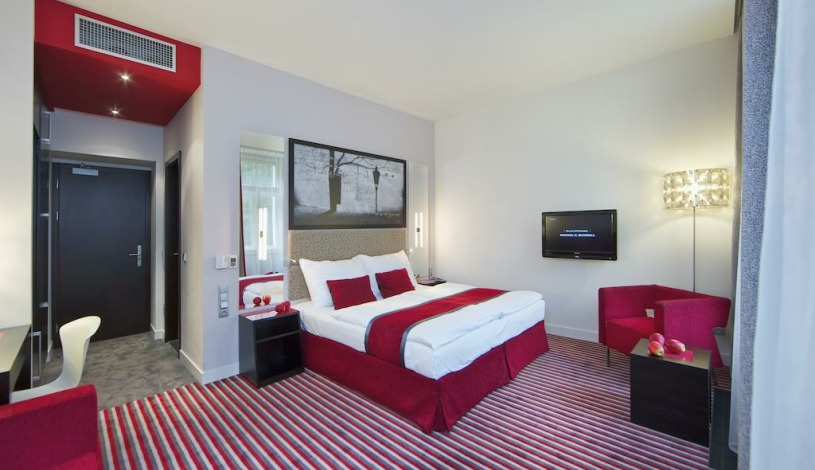 Red & Blue Design Hotel Prague Praha