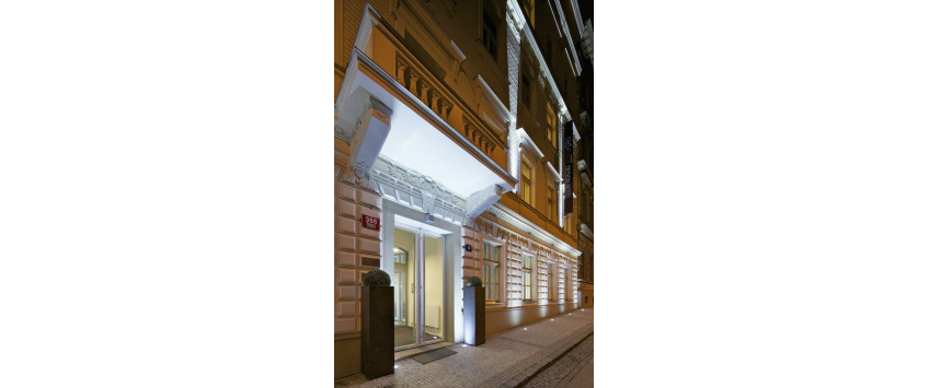 Red & Blue Design Hotel Prague Praha