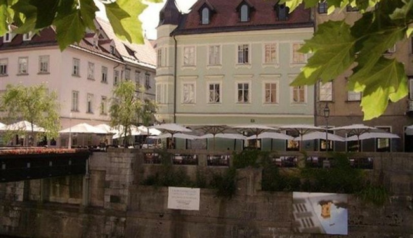 Apartment Ribji trg Ljubljana - Apt 30067