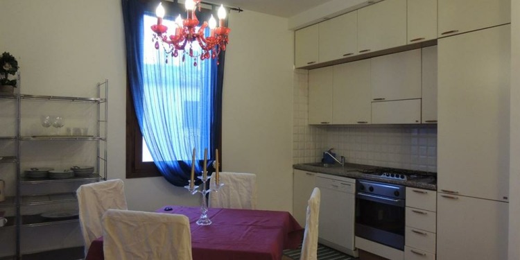 2-spálňový Apartmán v Benátky Dorsoduro s kuchyňou pre 4 osoby