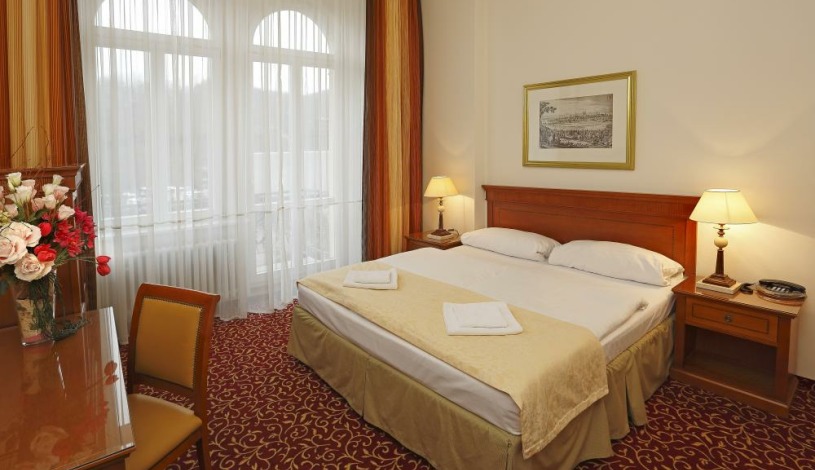 Hotel Romania Karlovy Vary - Apartmán Standard s výhledem na město 2+2