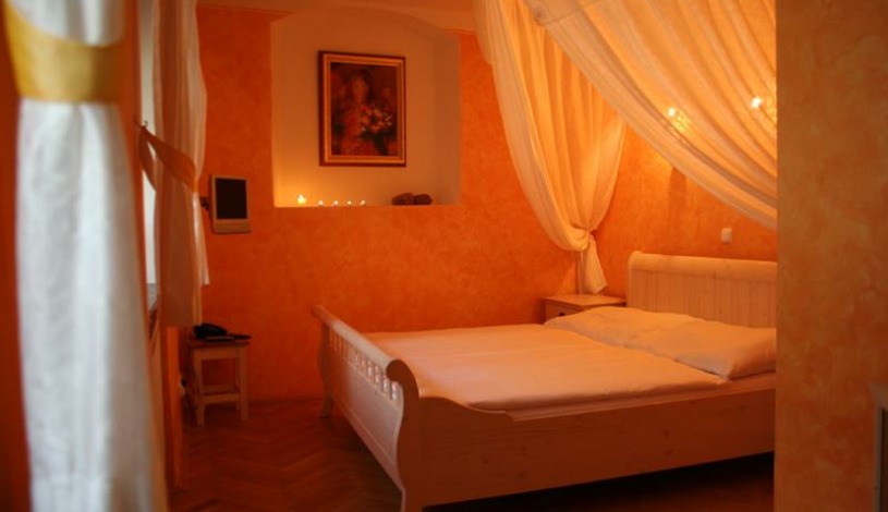 Boutique hotel RomantiCK Český Krumlov - Kopretina