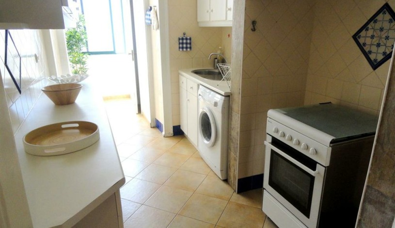 Apartment Rua da Palmeira Lisboa - Apt 35476