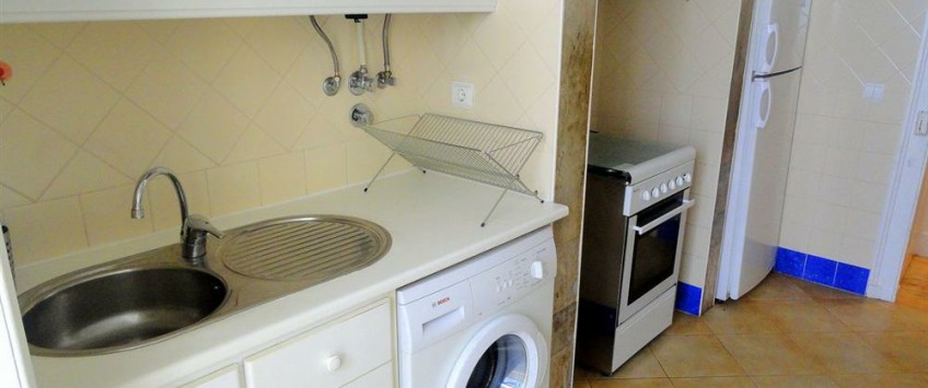 Apartment Rua da Palmeira Lisboa - Apt 35476