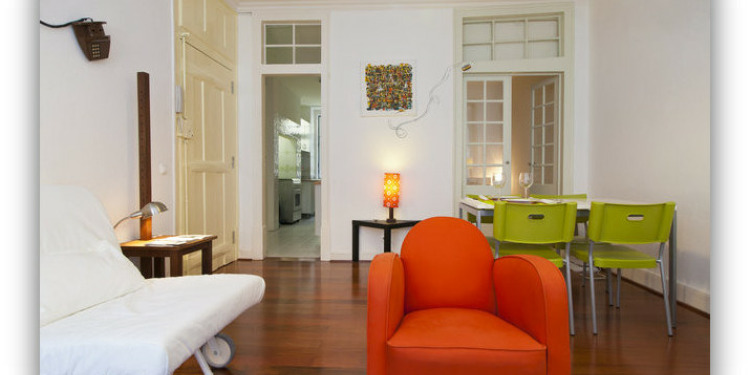 2-bedroom Lisboa Encarnação with kitchen for 8 persons