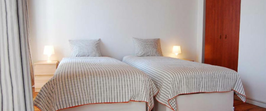 Apartment Rua de Dom Hugo Porto - Apt 18994