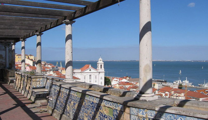 Apartment Rua de São Pedro Lisboa - Apt 23803