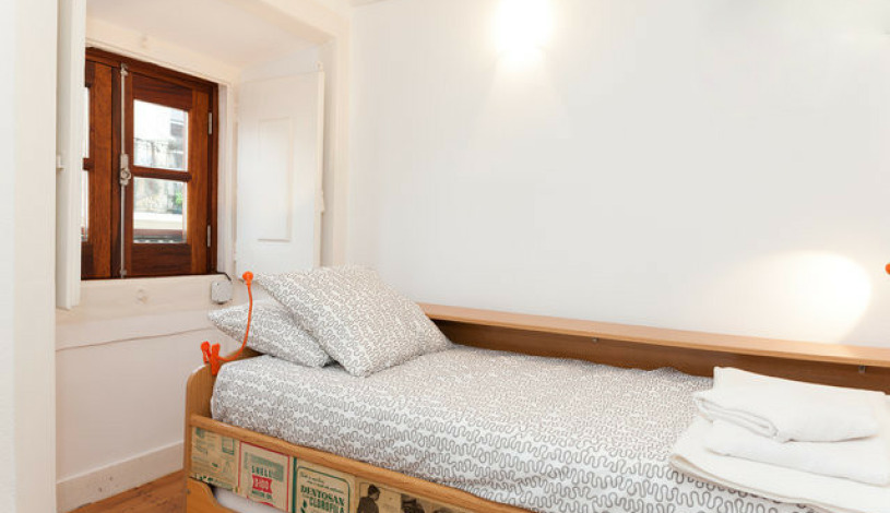 Apartment Rua do Grémio Lusitano Lisboa - Apt 36580