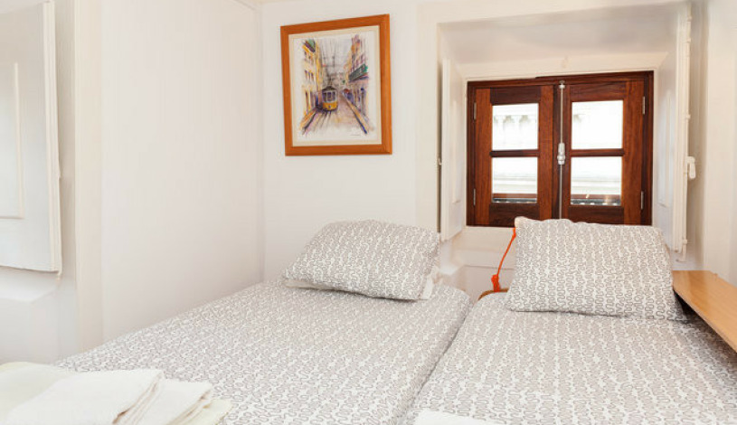 Apartment Rua do Grémio Lusitano Lisboa - Apt 36580
