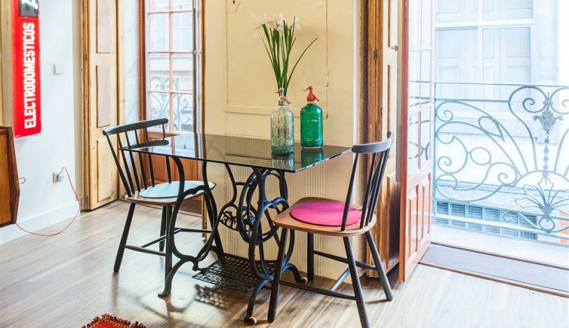 Apartment Rua dos Caldeireiros Porto - Apt 37150