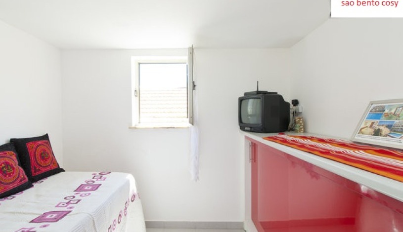 Apartment Rua dos Prazeres Lisboa - Apt 38250