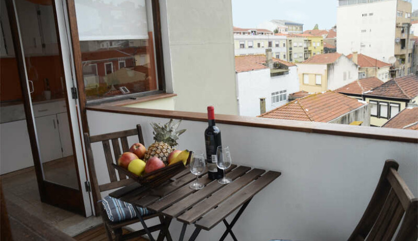 Apartment Rua João das Regras Porto - Apt 23474