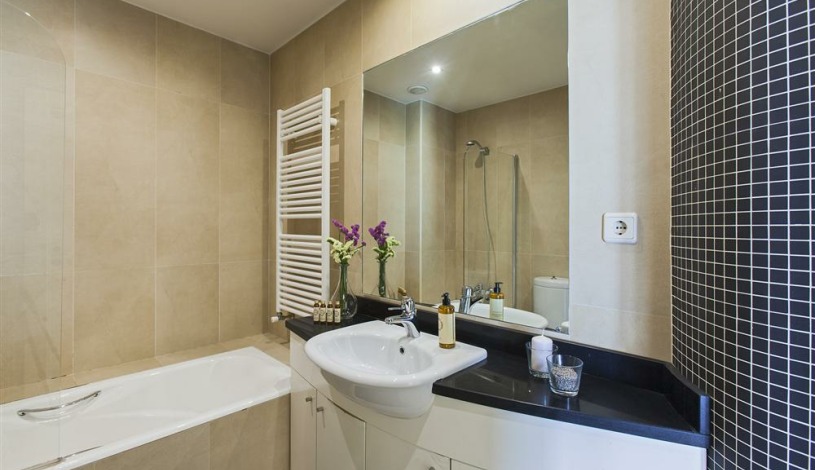 Apartment Rua Mouzinho da Silveira Porto - Apt 37185