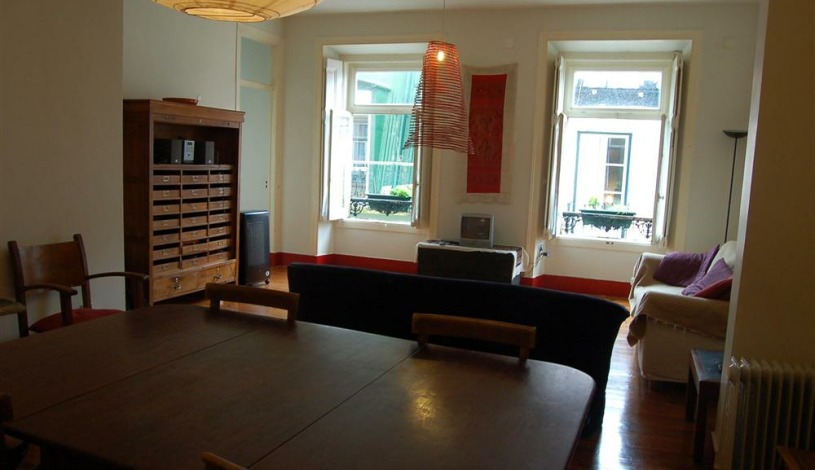Apartment Rua Poiais de São Bento Lisboa - Apt 23879