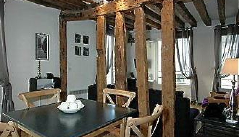 Apartment Rue aux Ours Paris - Apt 20413