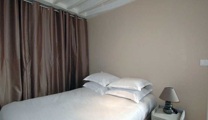 Apartment Rue Blanche Paris - Apt 22905