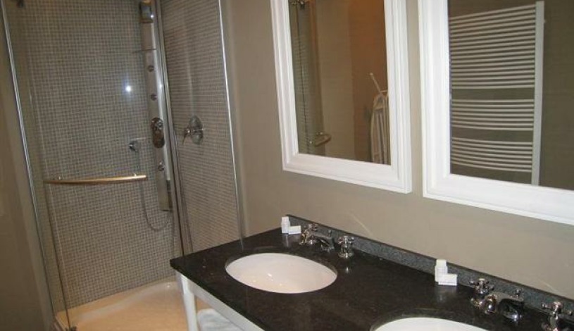 Apartment Rue de Bon Secours Brussel - Manneken 1