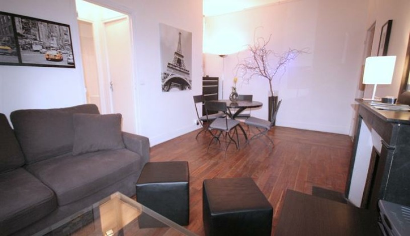 Apartment Rue de la Ferronnerie Paris