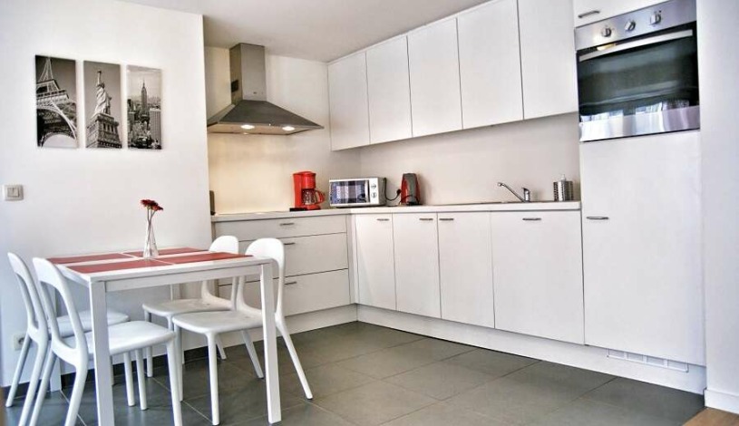 Apartment Rue des Poissonniers Brussel - Auguste 1