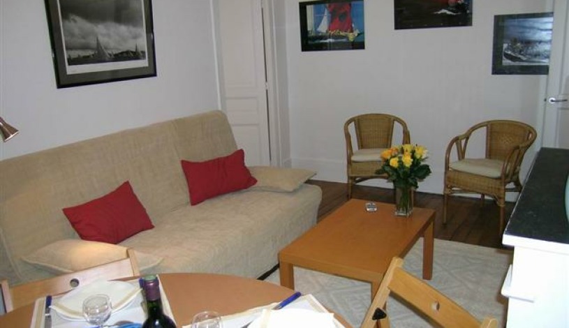 Apartment Rue du Cherche-Midi Paris - Apt 17093