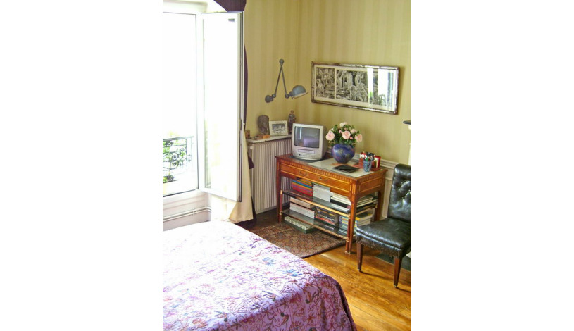 Apartment Rue Lacharrière Paris - Apt 964