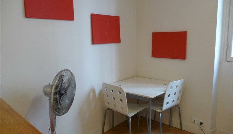 Apartment Rue Lepic Paris - Apt 23989